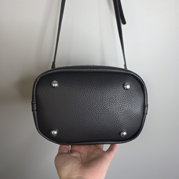 SOLD - Picture 4 of 10